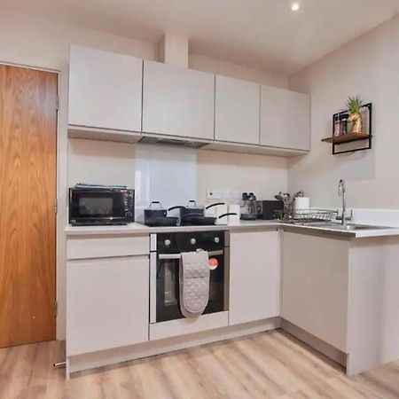 Beautiful 1 Bedroom Flat In Leeds - Sleeps 4 Leeds (West Yorkshire) Exterior photo